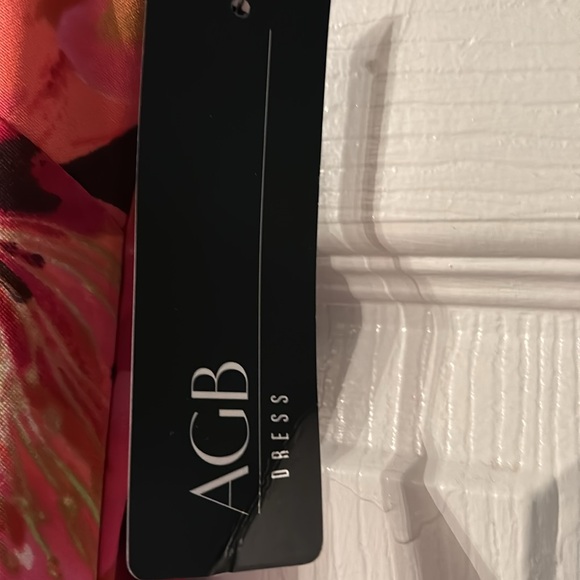 Floral sleeveless dress - Picture 2 of 4